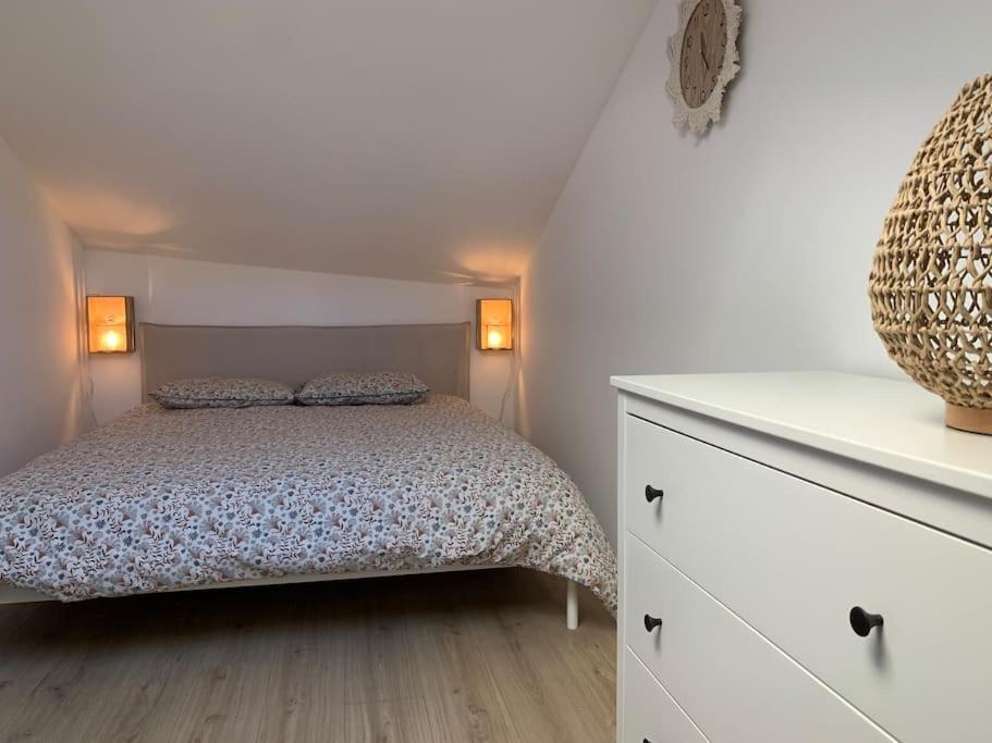 לימוז' Superbe Duplex Hypercentre Dans Une Rue Pietonne מראה חיצוני תמונה